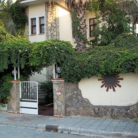 Erciyes Apart Hotel Fethiye Exterior photo